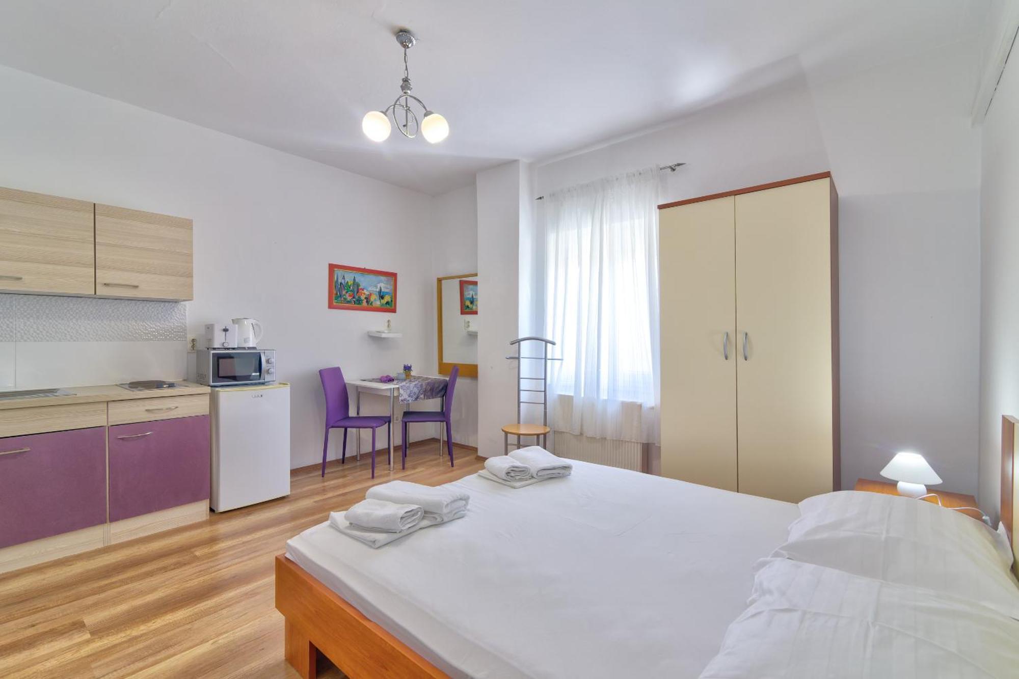 Apartmani Ana Senj  Exteriör bild