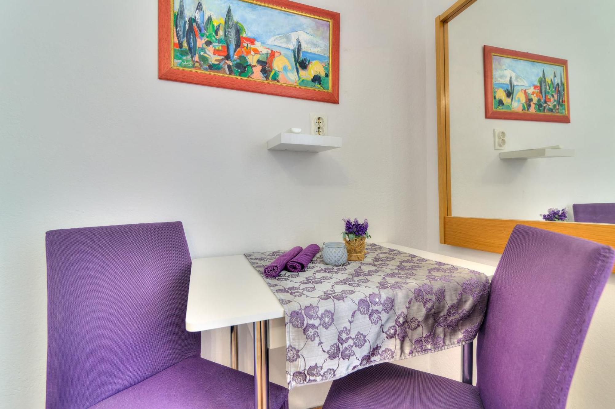 Apartmani Ana Senj  Rum bild