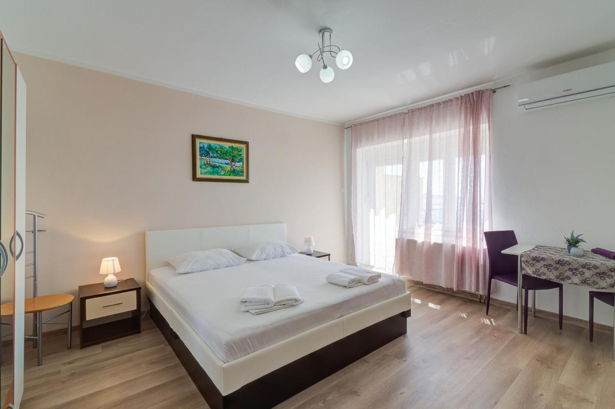Apartmani Ana Senj  Rum bild
