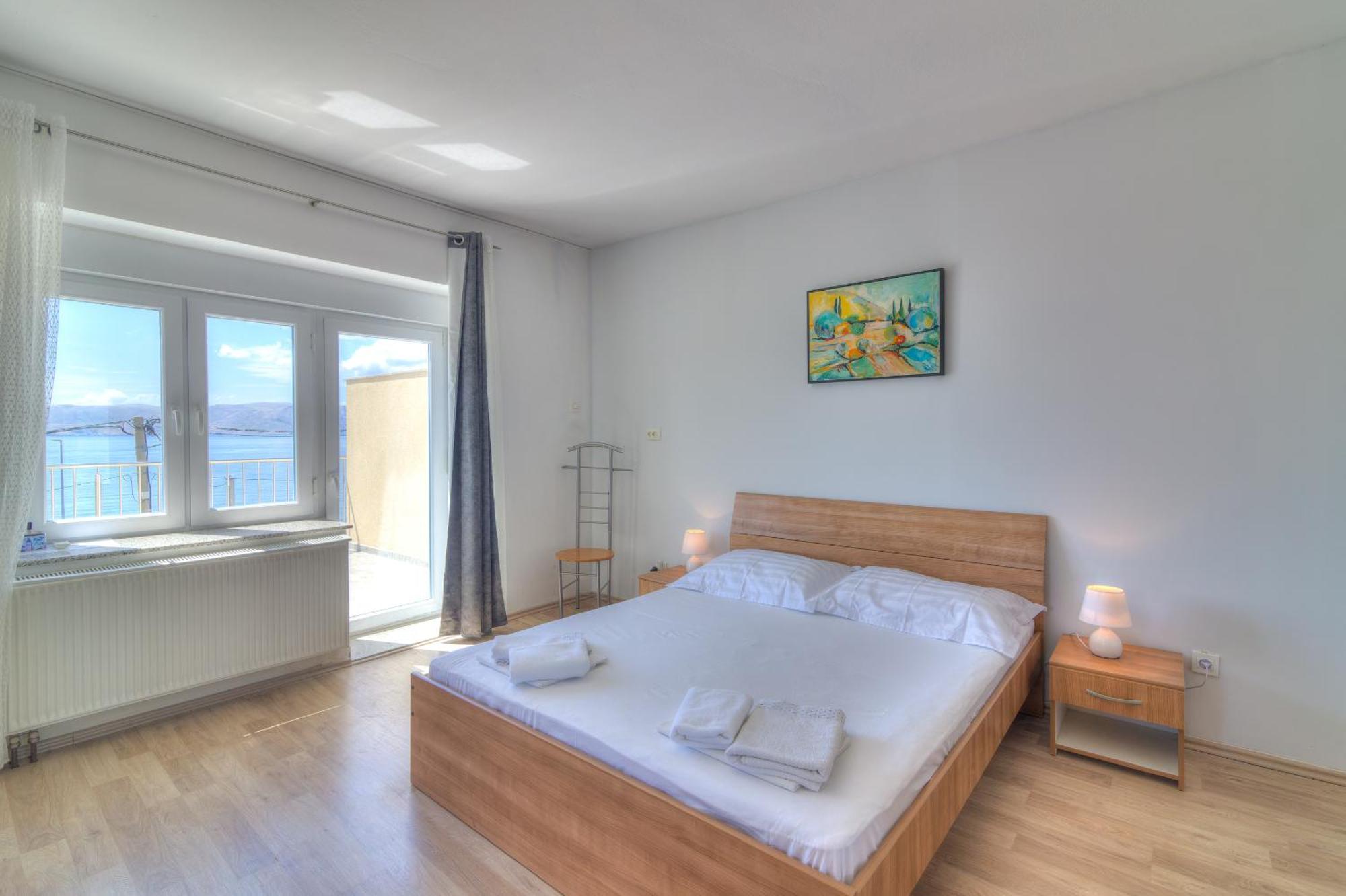 Apartmani Ana Senj  Rum bild