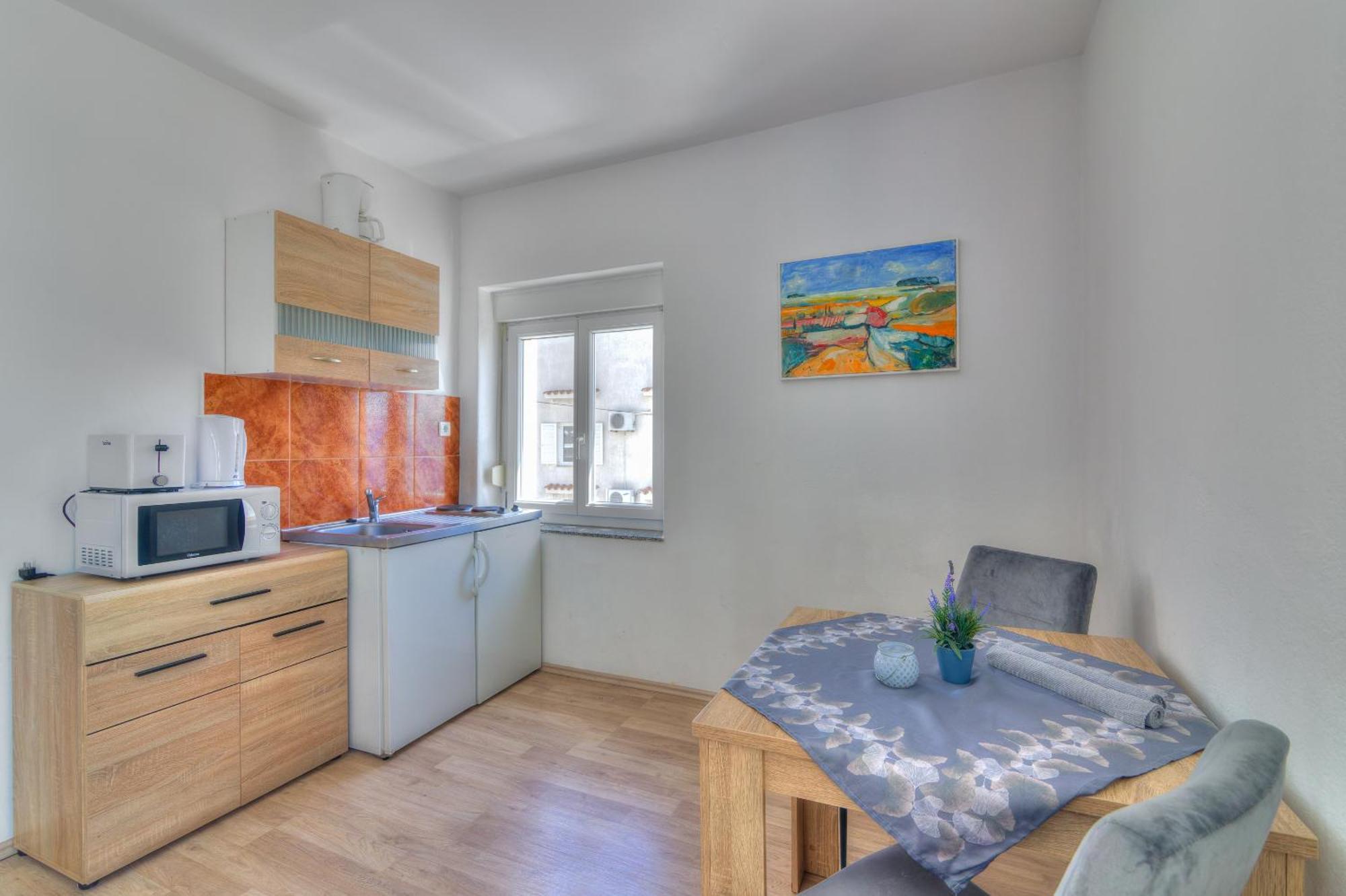Apartmani Ana Senj  Rum bild