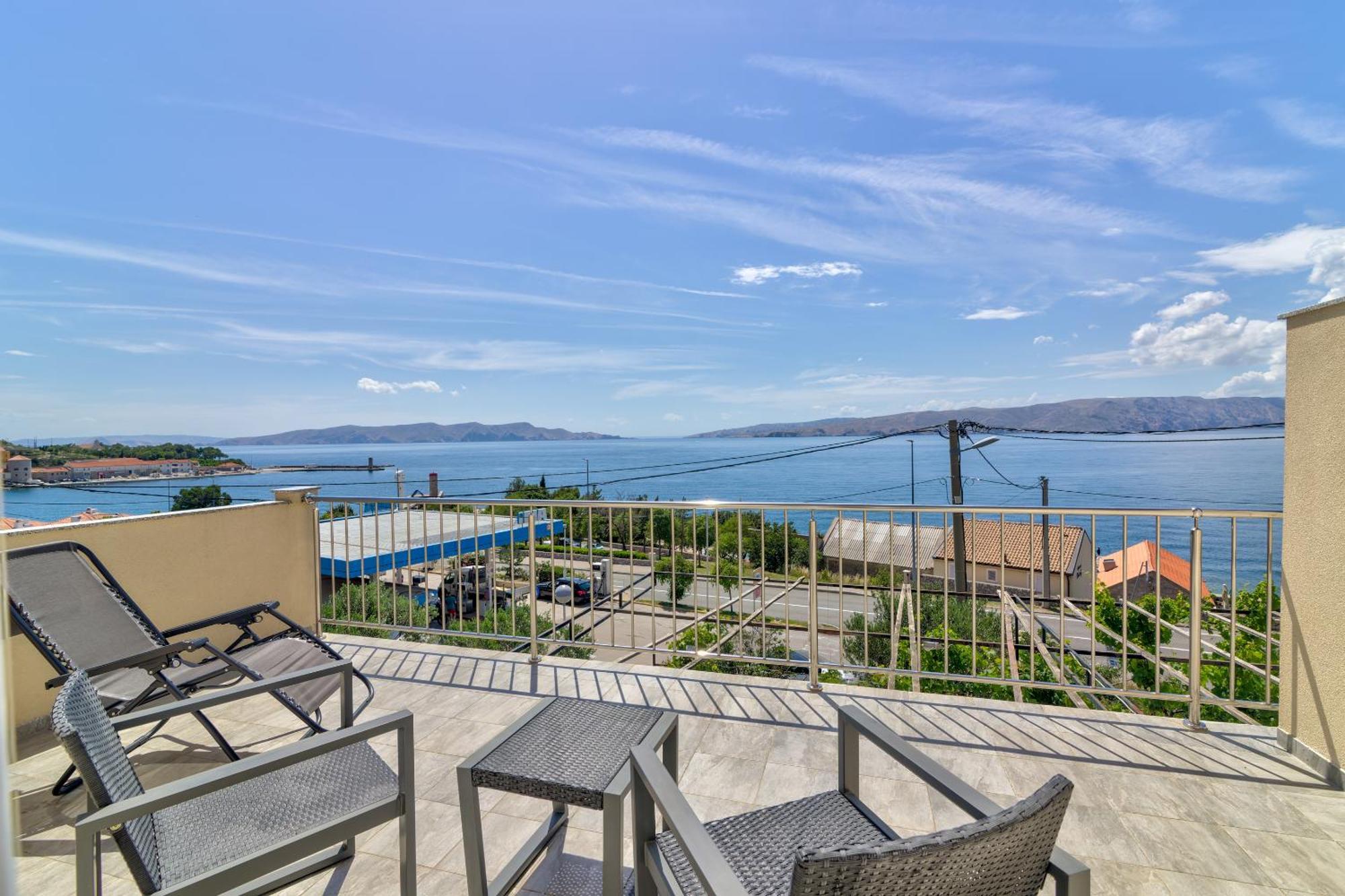 Apartmani Ana Senj  Exteriör bild
